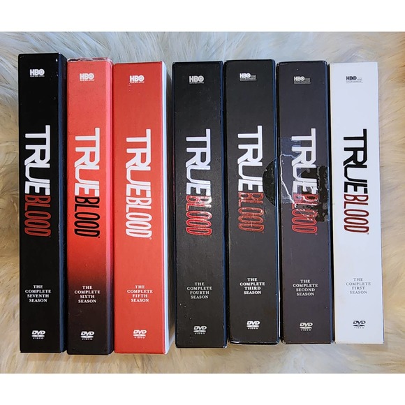 True Blood Complete Series 1-7 DVD Box Set - Picture 3 of 3